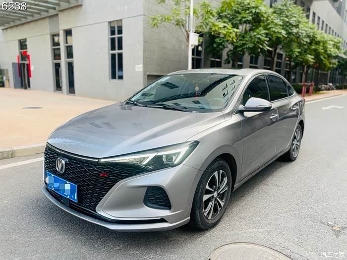 29820年10月新款长安逸动plus蓝鲸ne旗舰版