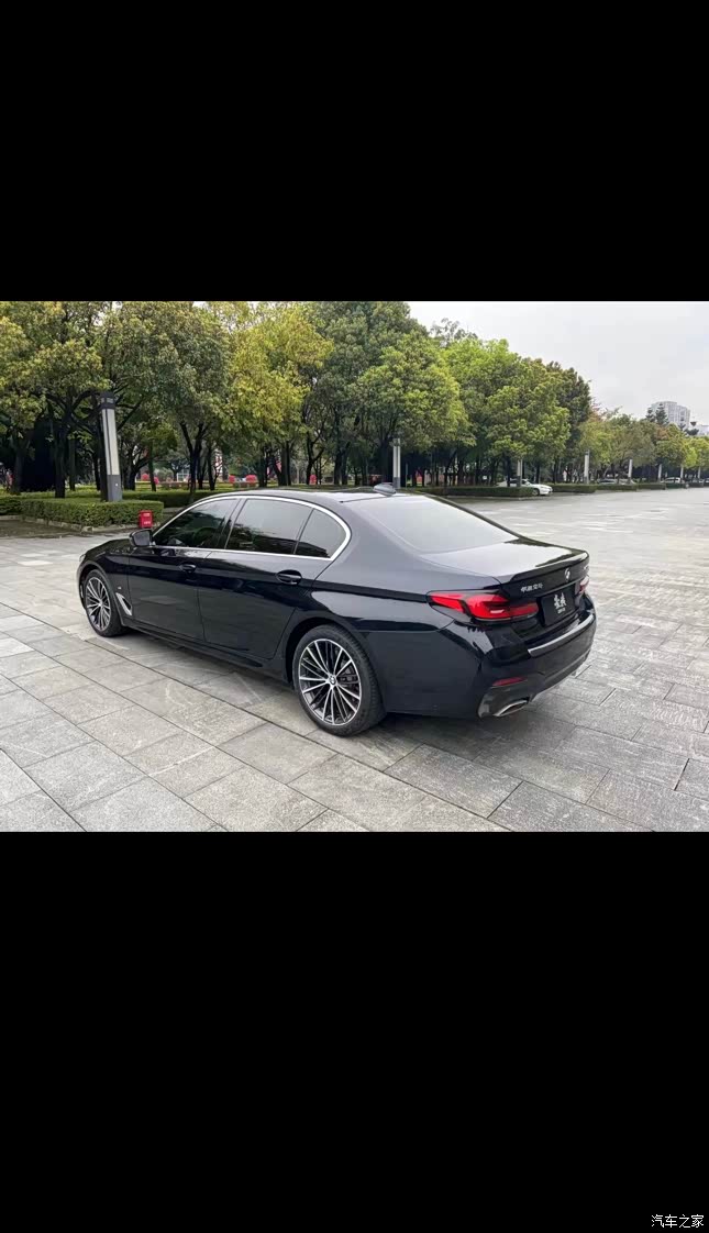 个人出2021年宝马530lim运动套装分段式天窗座