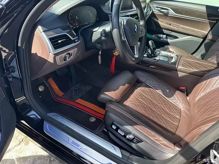 21年,宝马730li豪华套装,车况原版原漆,9万公里