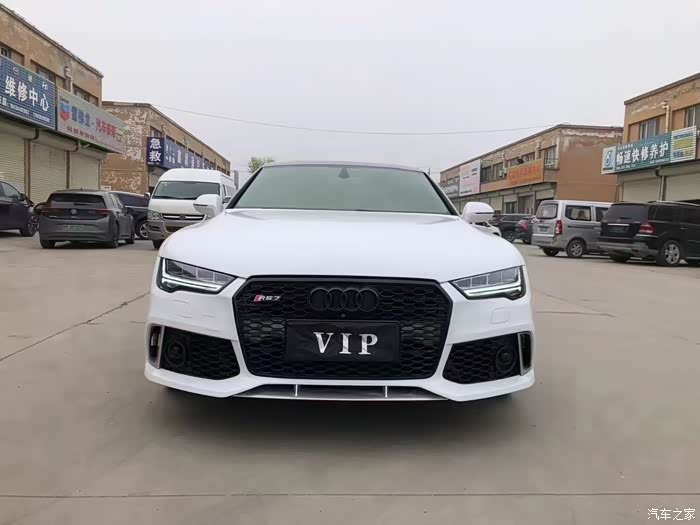 14款14年8月奥迪a7,35quattro技术型,2.8自