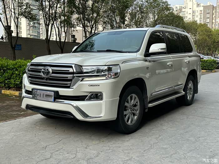 丰田兰德酷路泽进口2018款40l两气18轮