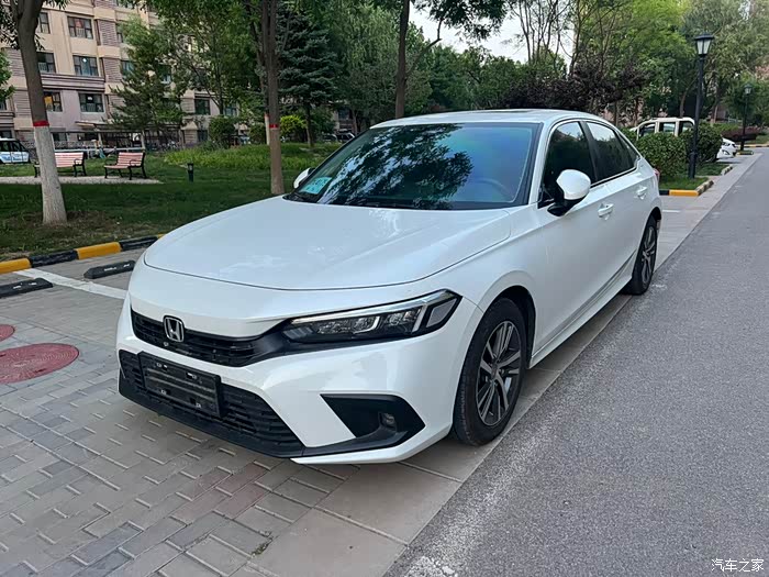 23年8月思域,240cvt劲动版, 北京个人一手车,实跑1