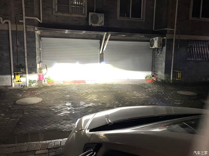 卤素灯该换了最低档也该来个hid或led吧