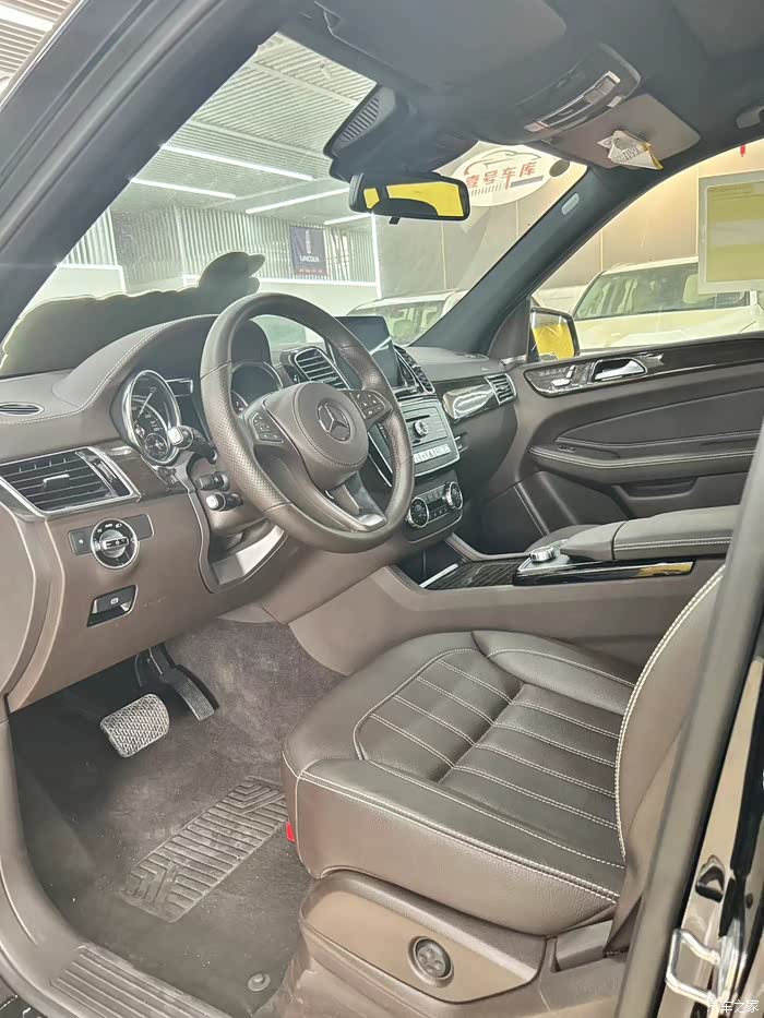 8 20款欧版库存奔驰gls450国六正常挂