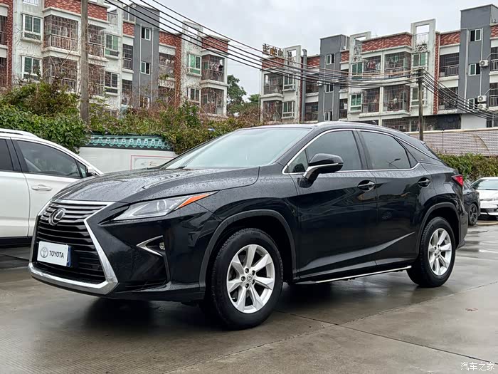 17年雷克萨斯rx3000过户一手精品s级车况费用都有