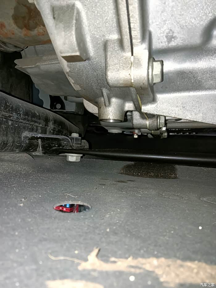 22款昂科威变速箱漏油