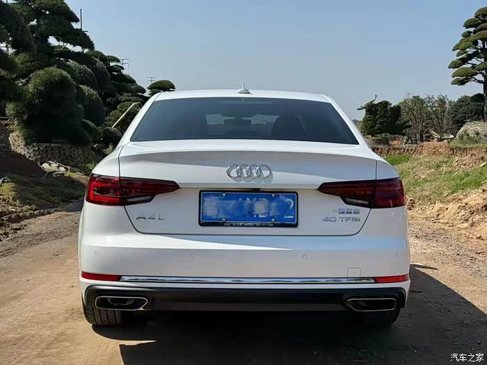 19年上牌奥迪a4l20t进取一手实表6万多公里