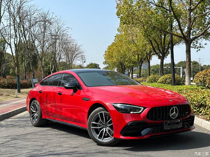 出20年奔驰gt50两个面做漆15万公里没有配置价格