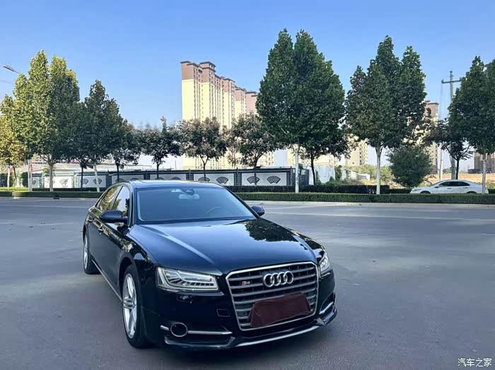 【图】出13年12月上牌奥迪a8,豪华型四座,保险刚买,刚做了大保_奥迪a8