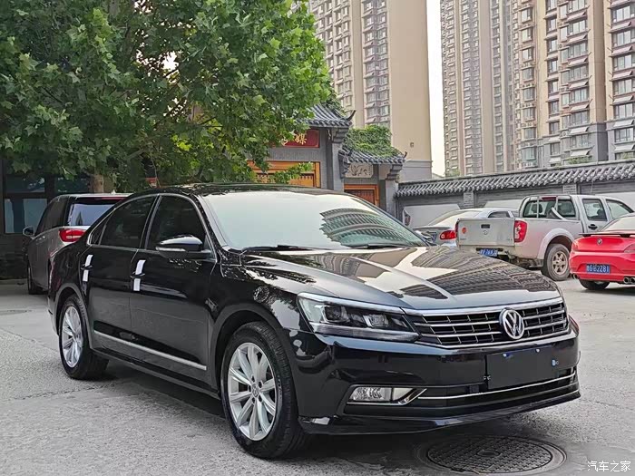 19年上牌 大众帕萨特 1.8t高配 个人一手车 极品