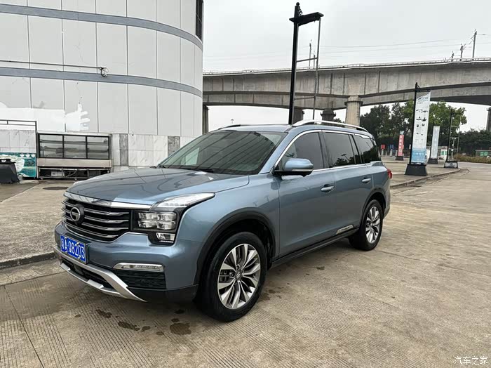 18年6月传祺gs8七座20t四驱自波全景天窗无