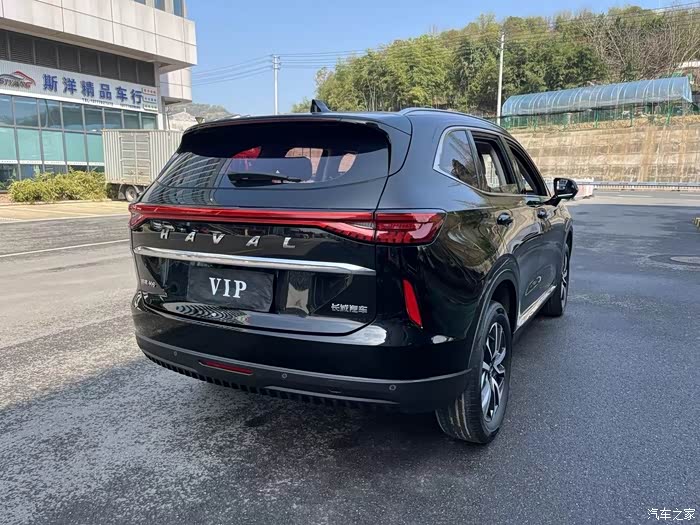 新到20年3代哈弗h615t自动天窗高配开了4万多公里