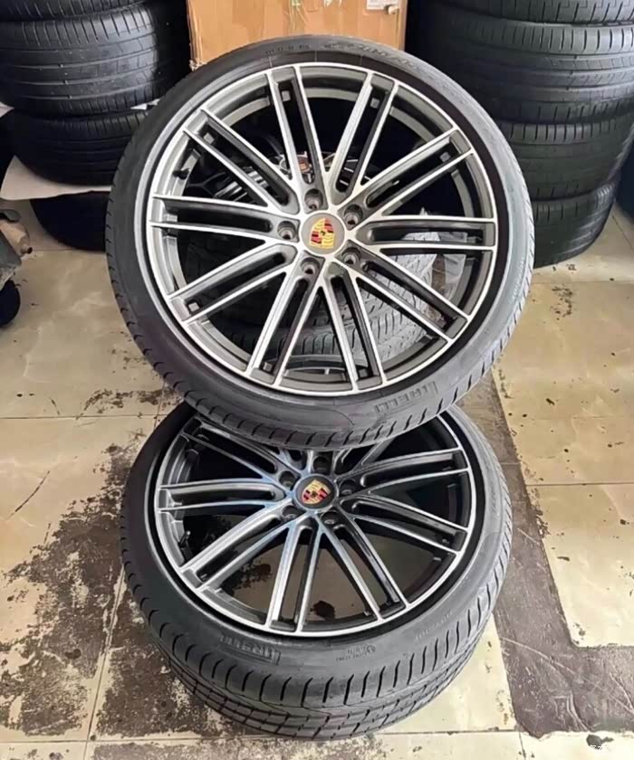 22寸保时捷卡宴轮毂带胎一套精品成色喜欢约