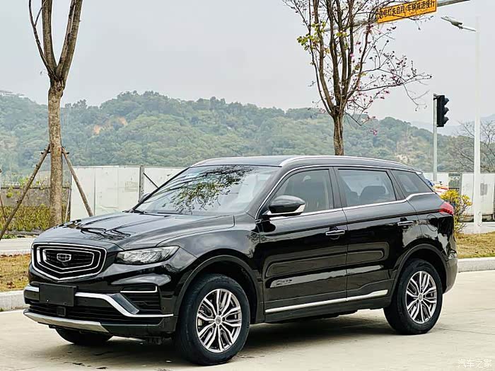 吉利2020款博越pro18td智联表显3万