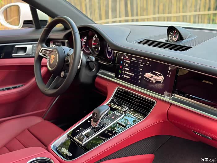 23年保时捷帕美标轴 行驶2万多公里 原版精品车况