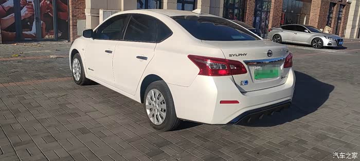 本人出2019年轩逸纯电续航338公里12万公里支持快