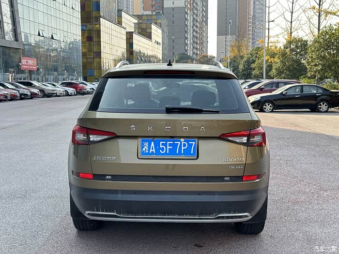 斯柯达柯迪亚克2019款改款tsi3305座两驱豪