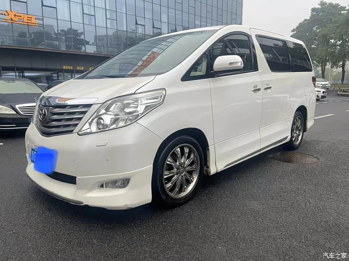 2011年丰田埃尔法11款24l豪华版首付3万表现8万多