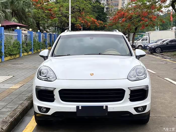 花小钱办大事 2015年8月上牌保时捷卡宴 车况精品 全车原