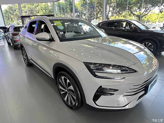 比亚迪宋plusdmi冠军版