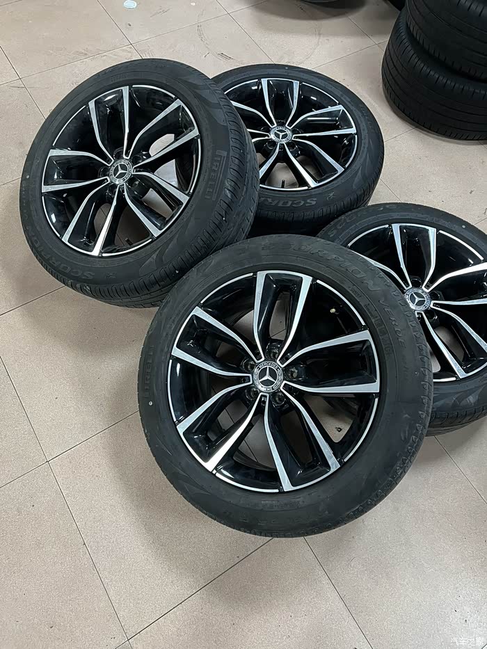 奔驰glc260正品轮毂轮胎19寸四个