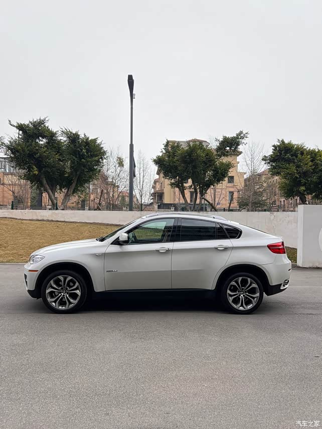 【图】自用12年上牌原版原漆顶配x6_宝马x6论坛_汽车之家论坛