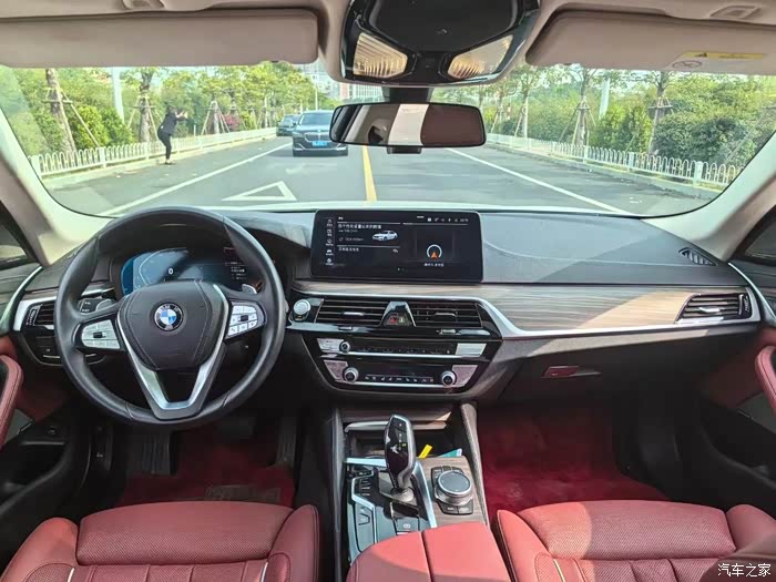 宝马530li尊享21年上牌原版原漆行驶47万公里