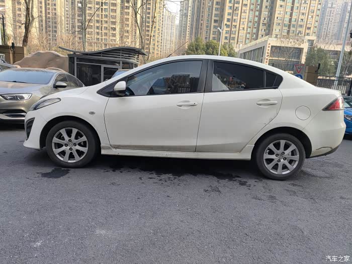 个人马自达2三箱15手动147万公里真实里程13年8