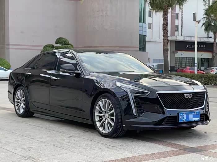 寄售19年2月上牌凯迪拉克ct620t运动豪华版一手