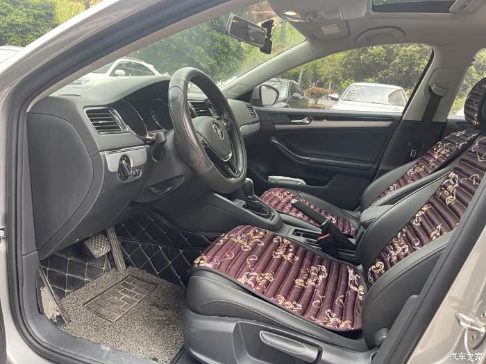 大众速腾2018款280tsidsg熠动版行驶7