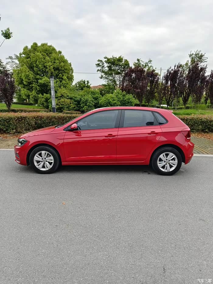 20年上牌大众polo plus,1.5l排量 美女一手车