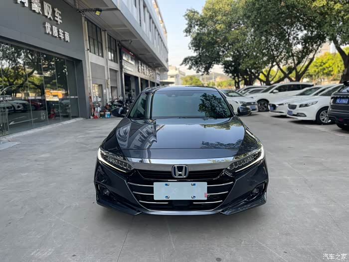 2023年5月上牌本田雅阁20锐领版混动一手极品实表