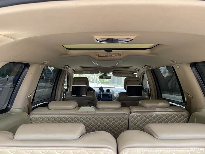 换车急车奔驰gl550 情况很好 全新轮胎 什么都保养过了