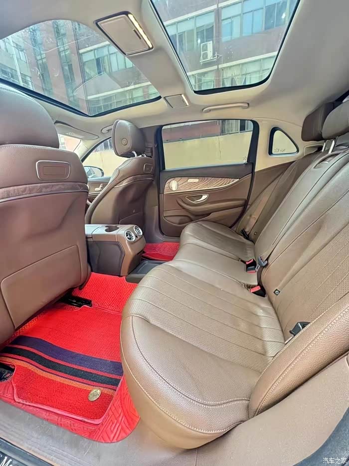 亏本秒杀这台奔驰e200l拿下18年奔驰e200l豪华