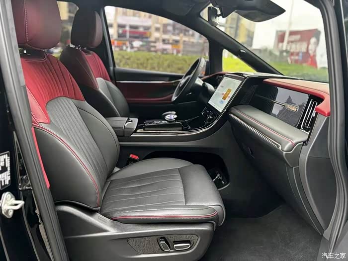 23年上户传祺gm8宗师旗舰