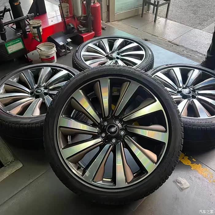 路虎揽胜23寸轮毂有看上的滴滴我