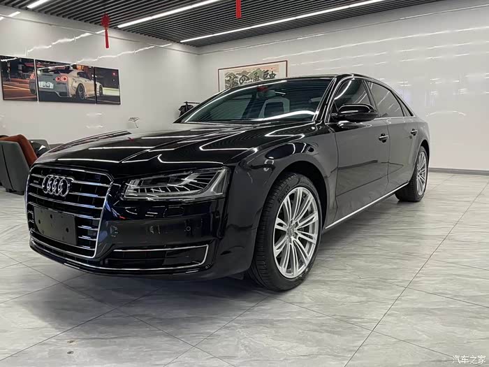 2015年奥迪a8l舒适版