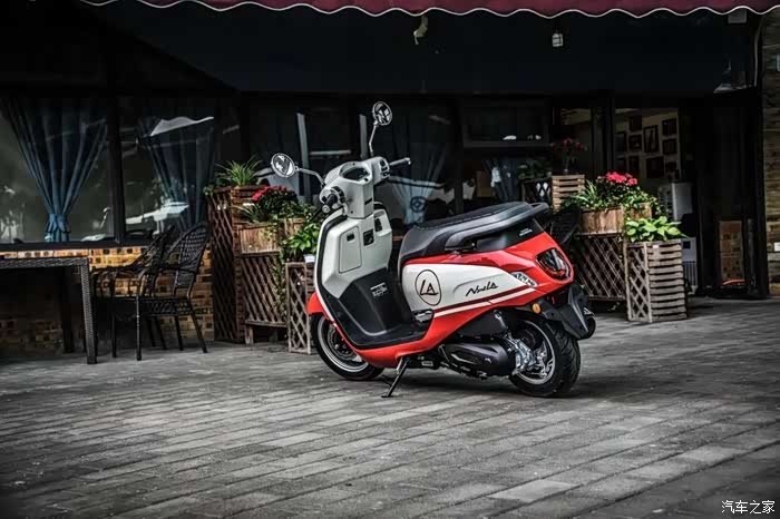 全新honda复古踏板预告配置动力售价等预测都在这里