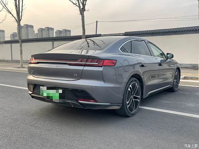 低价108万新到21年比亚迪汉ev新车落地20多万跑了