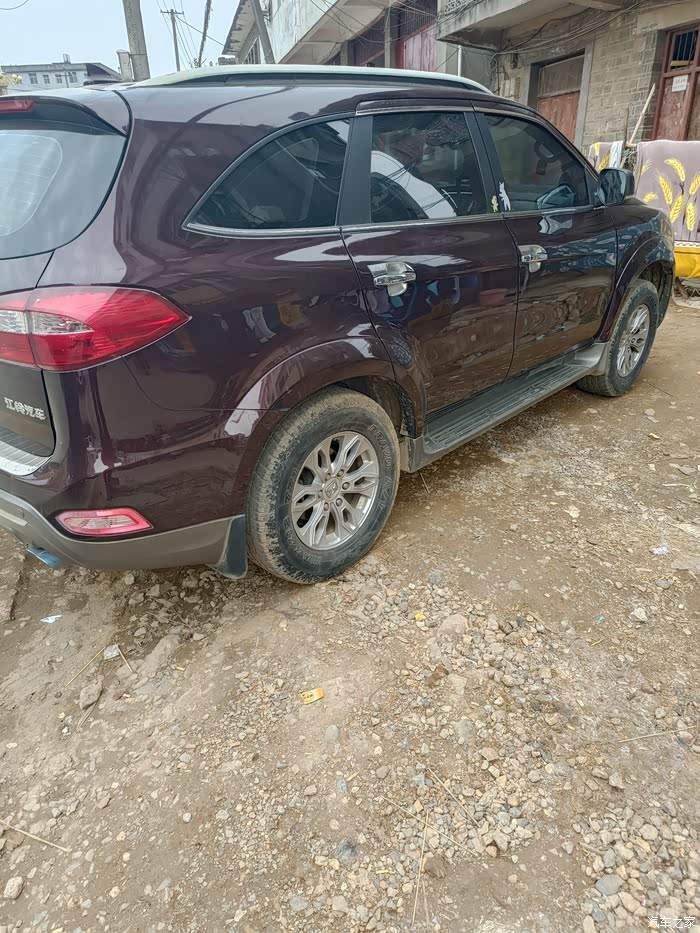 个人一手18年1月江铃驭胜s350国五自动天窗电动座椅原版