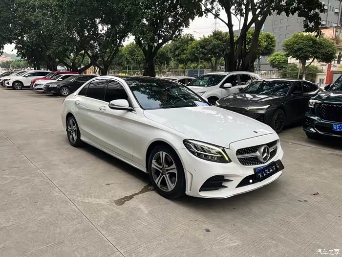 塘泥价18w多 19年3月奔驰c260l运动版 车况精品9万