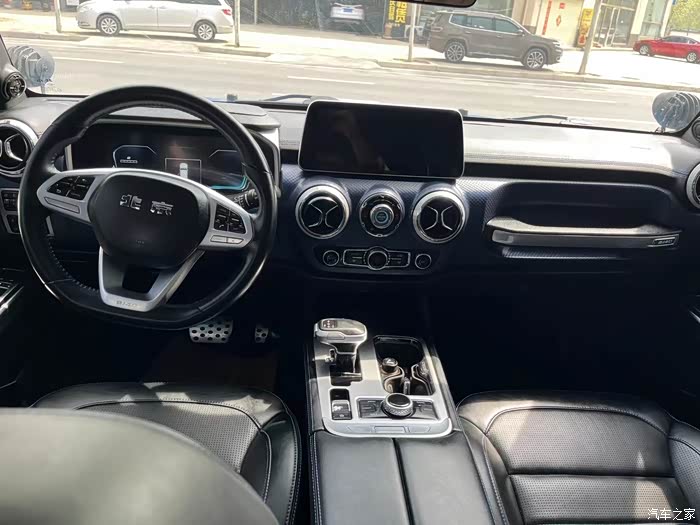 批发21年北京bj40plus20t自动四驱柴油