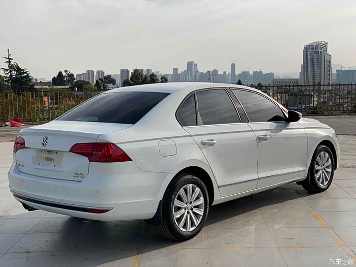 新到17年大众宝来14t两百万纪念版价格不高4个多