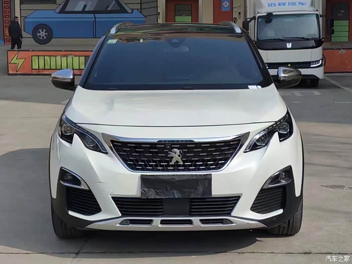 17年上牌标致5008gt配置到顶法系suv天花板n