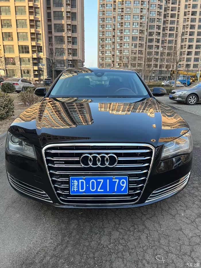 2014年海关进口奥迪a8l45tfsi舒适型四驱3