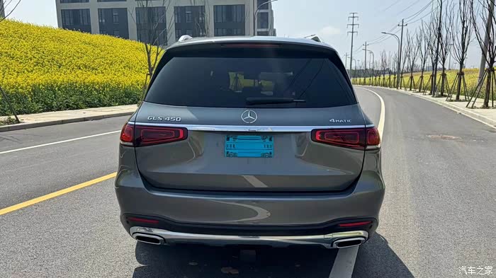 拿下21年9月奔驰gls450豪华加版高配一手