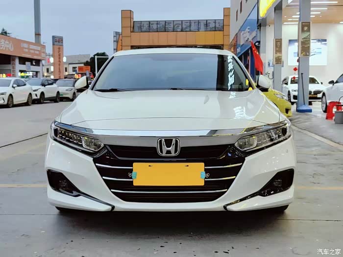 出售一台最新到店本田雅阁2022款260turbo