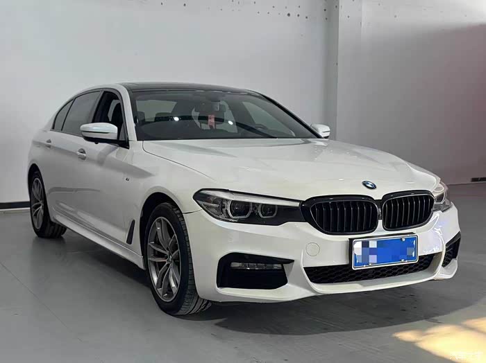 宝马5系2018款525lim运动套装精品车一台全款2