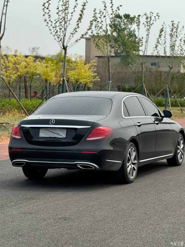 18年奔驰e200l 2.0t四驱,立标棕内,个人一手 22