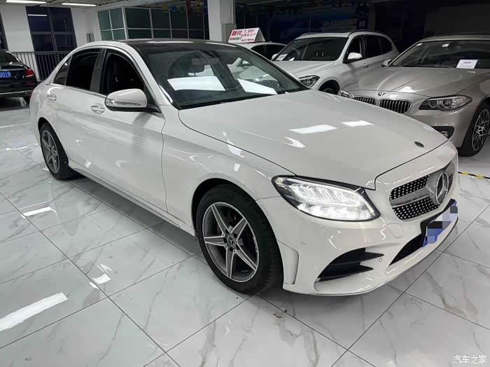 奔驰c级2020款c260l运动版2088